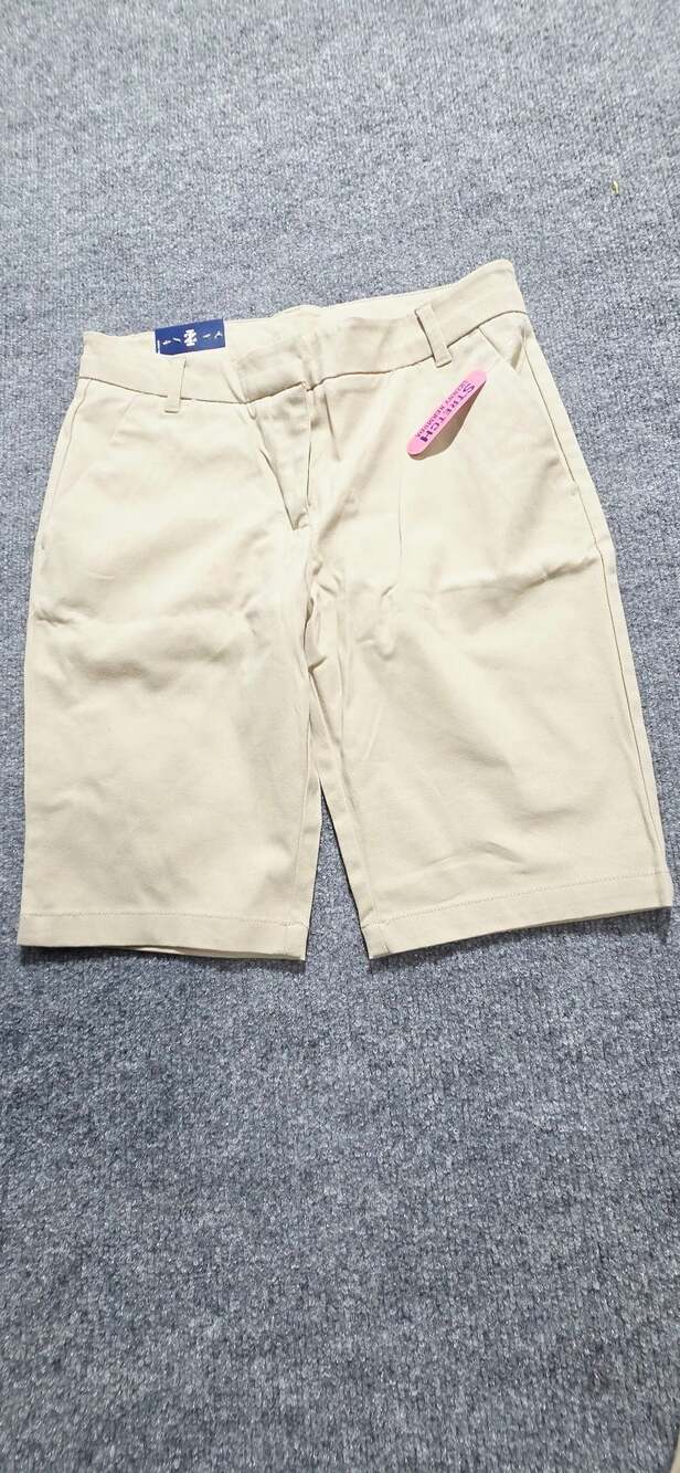 IZOD Stretch Skinny Bermuda Khaki Shorts Women's Size 5